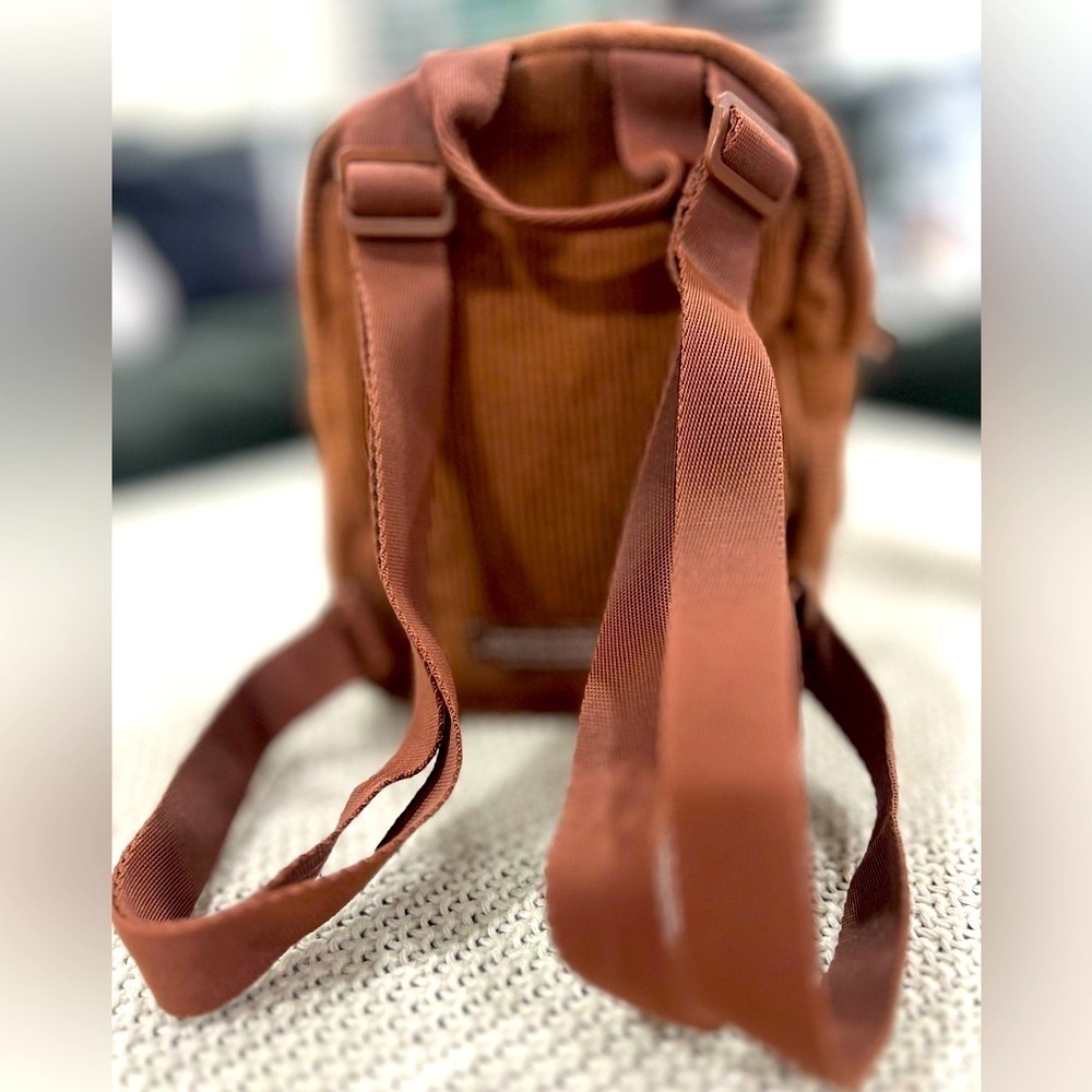 Adidas Brown Ribbed Mini Bag - Picture 3 of 12